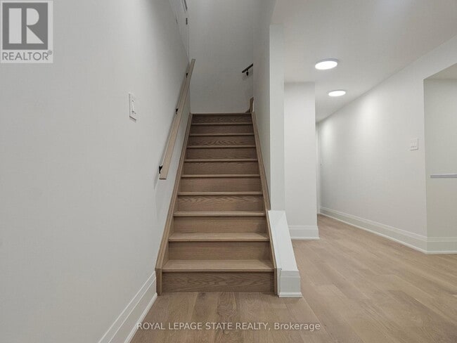 Photo - 115 Chesley St
