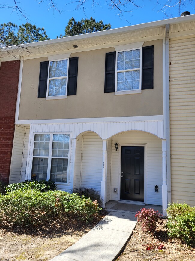 Photo - 6091 Camden Forrest Ct Townhome