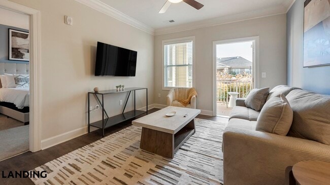 Photo - 3000 Daventry Cir Unidad 11115