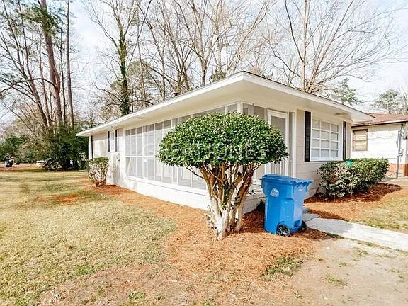 Photo - 2425 Avalon Rd