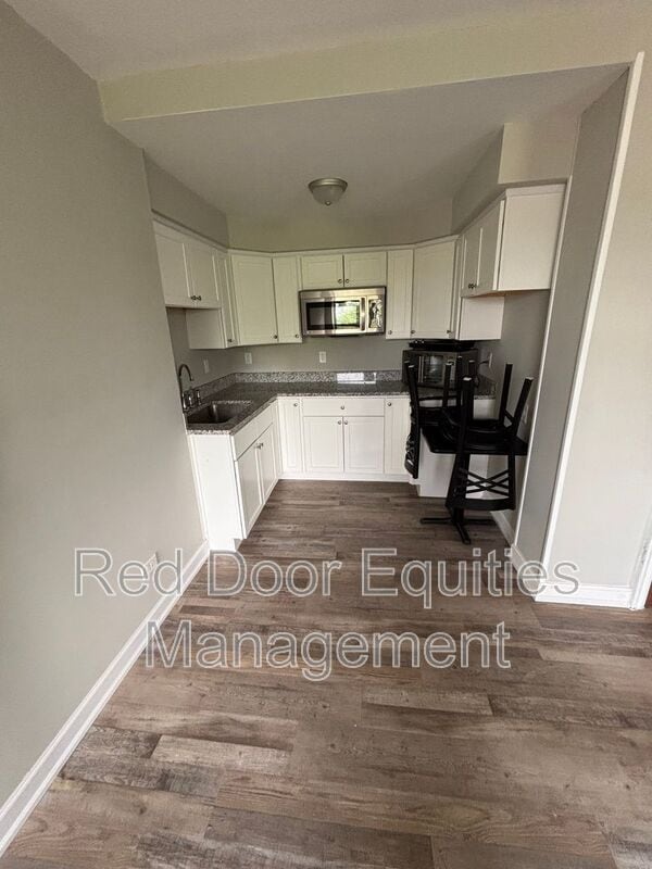 Photo - 123 N Broad St