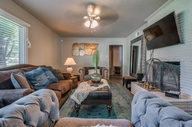 Photo - PRE-LEASING for AUGUST Move in - Recently Remodeled 4/2/1 near Texas Tech