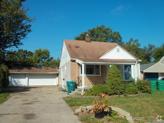 Building Photo - 22841 Firwood Ave Rental