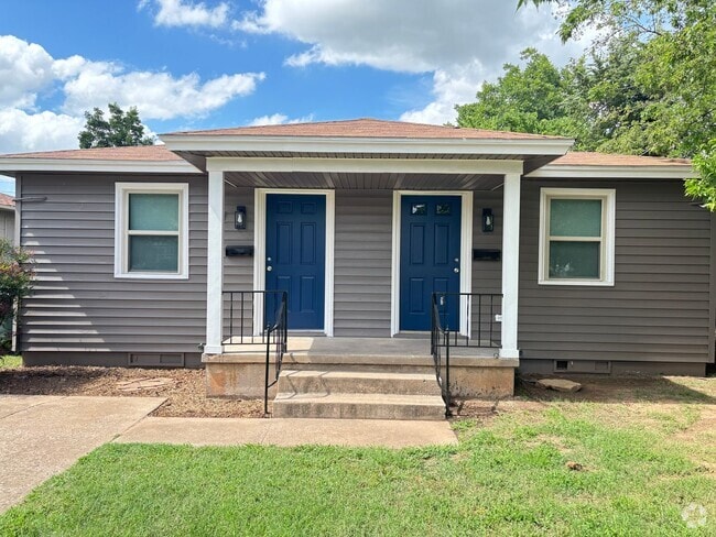 Building Photo - Remodeled luxury 1 bedroom, 1 bath house i...