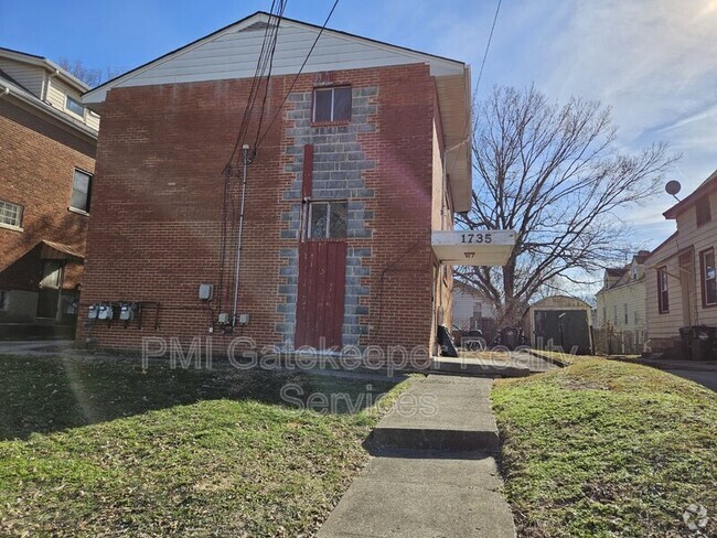 Building Photo - 1735 Mills Ave Rental