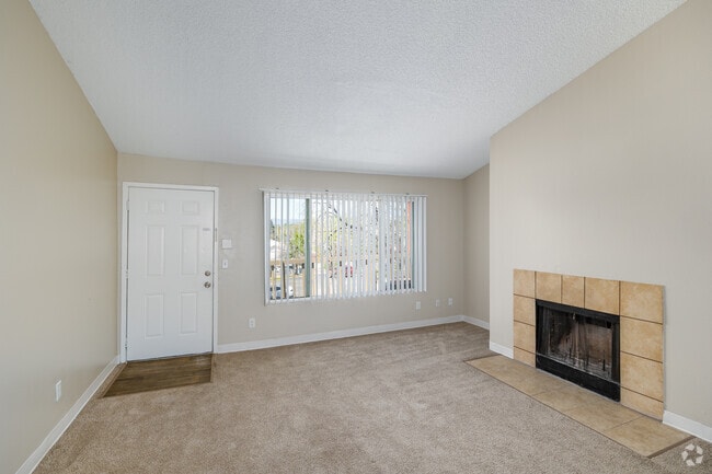The Capri 1BR, 1BA - 700SF - Living Room