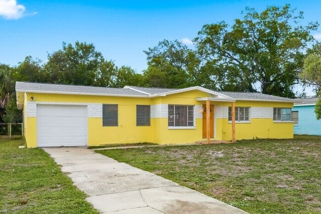 Photo - Remodeled 3/1 Home