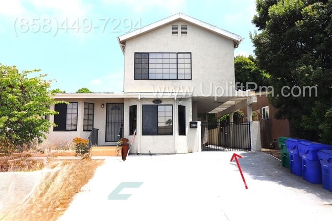 Building Photo - Casita Way (4025) Unit B (Upstairs) Rental
