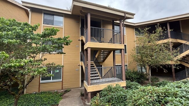 Photo - 9950 SE Talbert St Unit 9950 SE Talbert