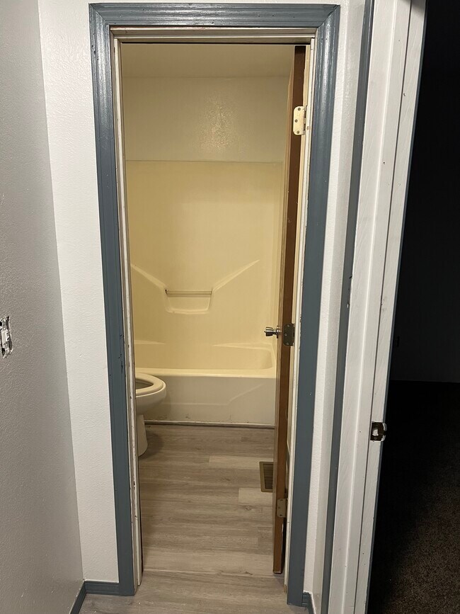 Photo - 412 E Jordan St