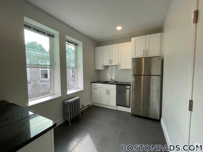 Building Photo - 123 Sutherland Rd Rental