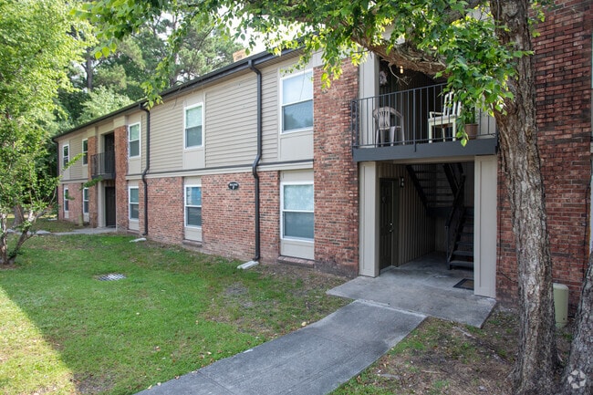Building Photo - Palmetto Gardens Rental