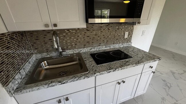 Photo - 19100 NW 32nd Ave