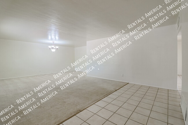 Photo - 4201 E Stanford Dr