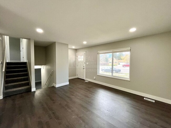 Photo - 2123 Fernwood Dr