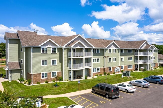 Building Photo - Cascade Falls Rental