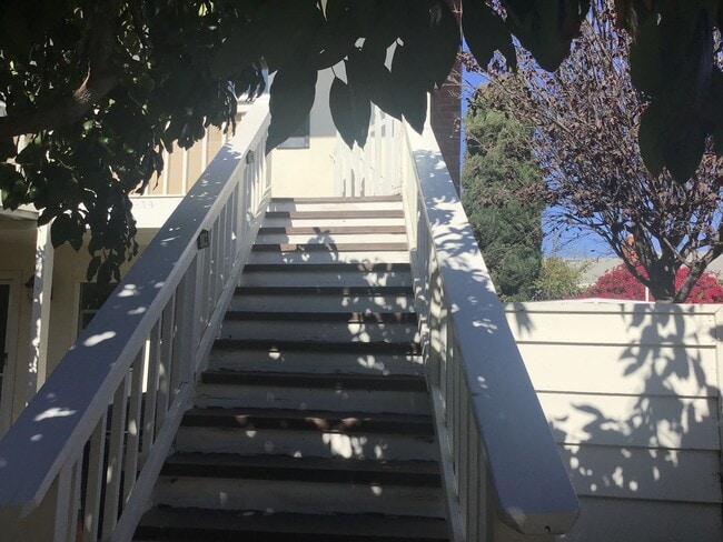 Photo - 16 Lemon Dr Unit L0016 B