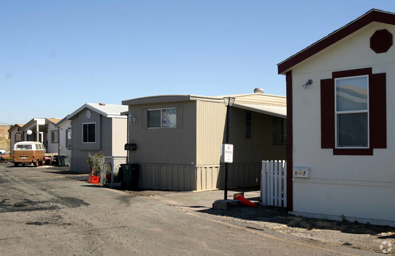 Sea Breeze Mobile Home Park - Sea Breeze Mobile Home Park