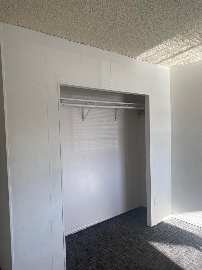 Photo - Preston Apartments Unit E