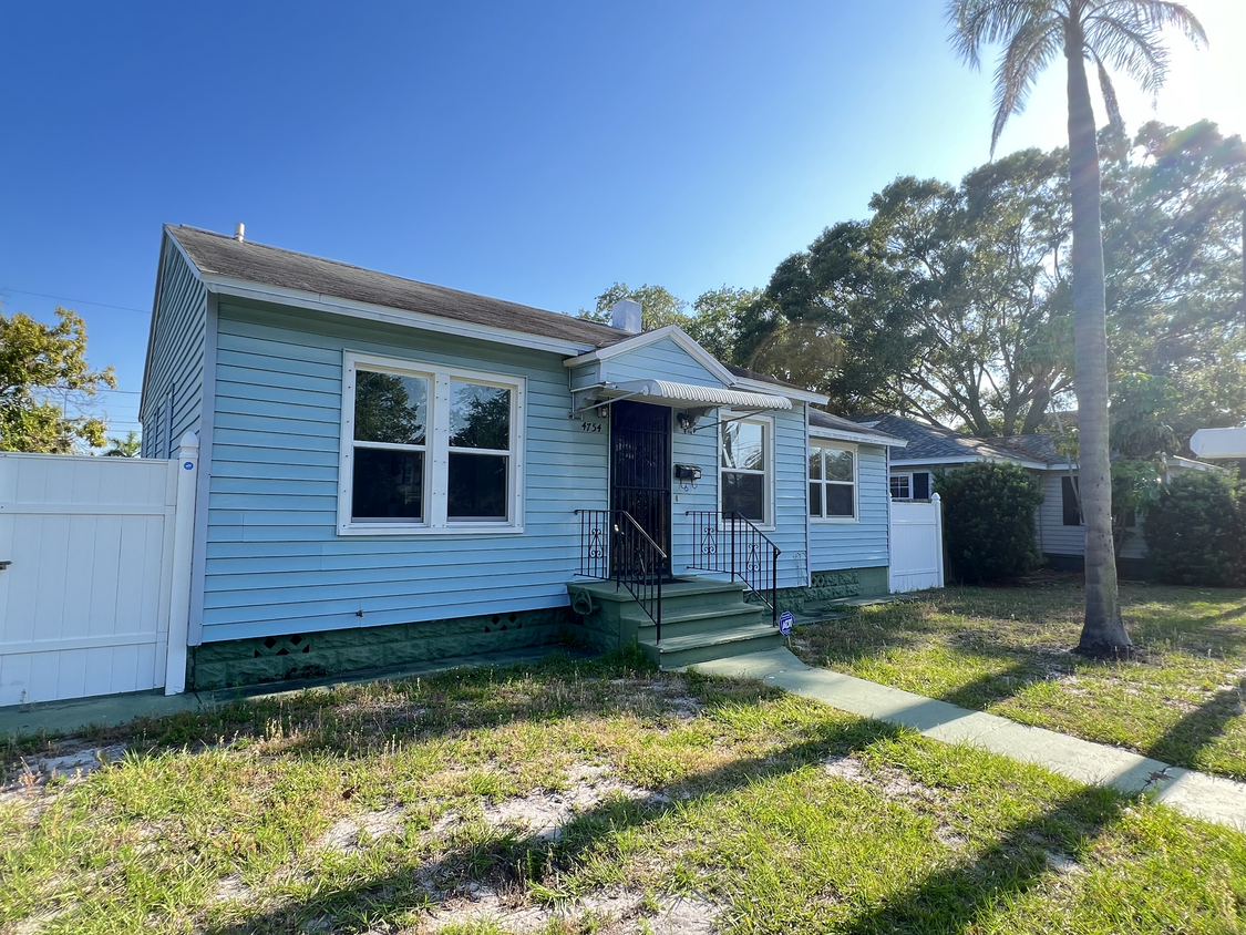 Photo - 4754 1st Ave N (Saint Petersburg, FL)