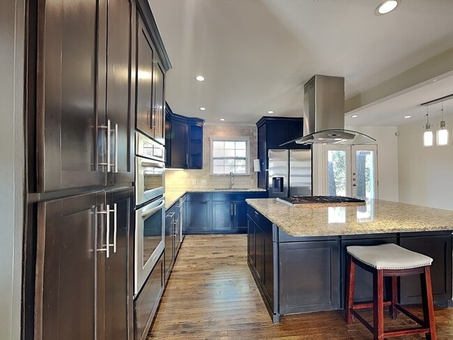 Photo - 5027 Wenonah Dr