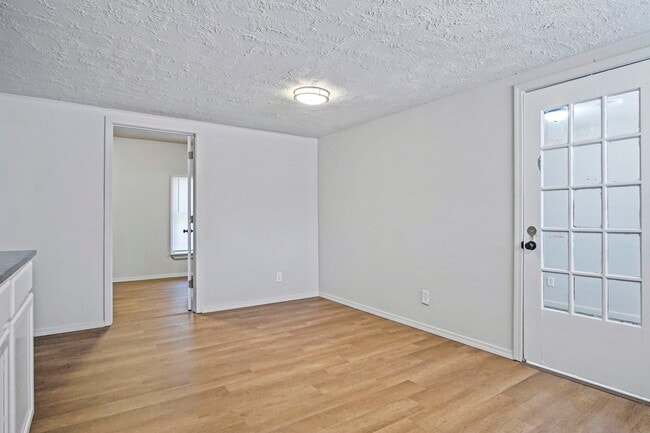 Photo - 3009 SE 18th St