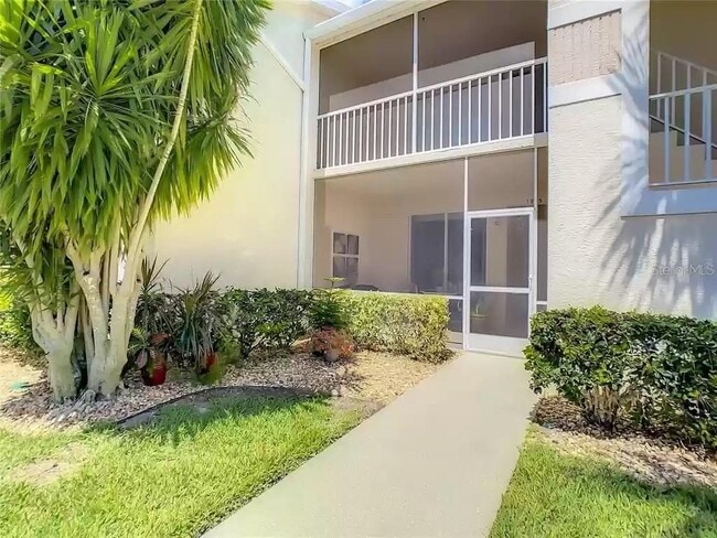 Building Photo - 9590 High Gate Dr Unit 1915
