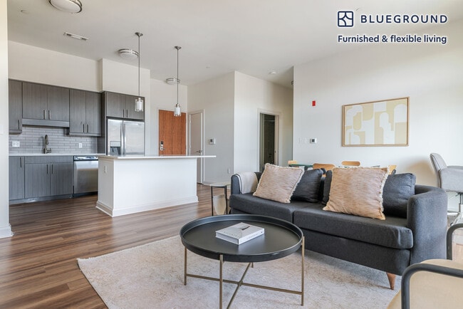 Photo - 36 River St Unidad FL4-ID1234