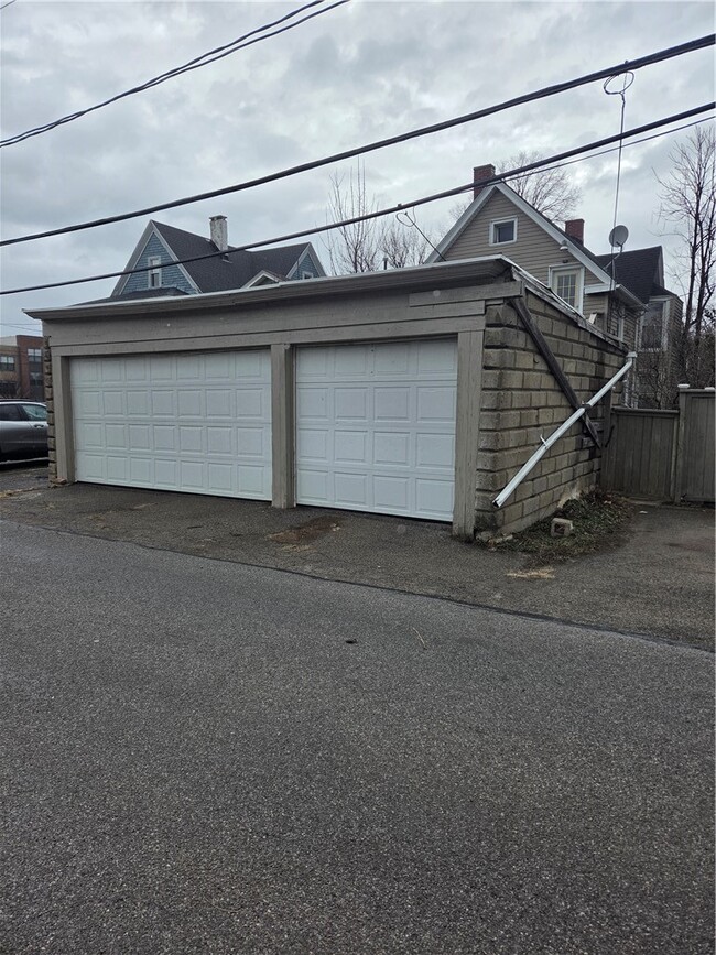 Photo - 21 Gardiner Park