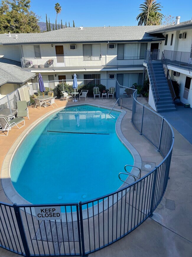 Photo - Bali Hai Apartments