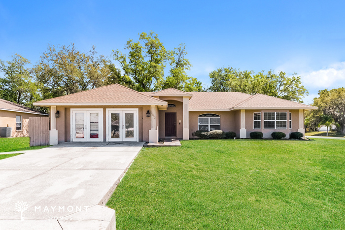 Home in Kissimmee with Enclosed Pool - Home in Kissimmee with Enclosed Pool