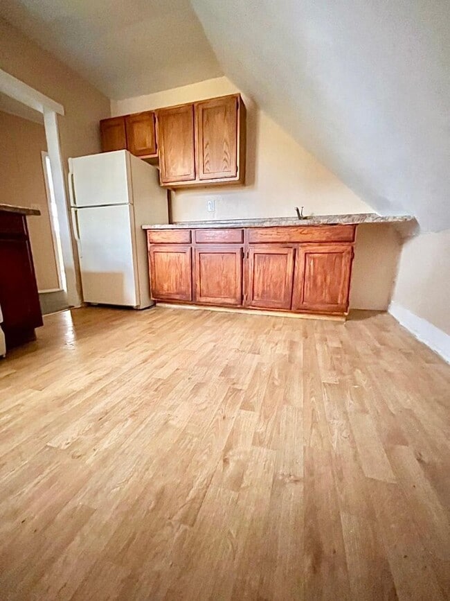 Photo - 67 Derby Ave Unit 3