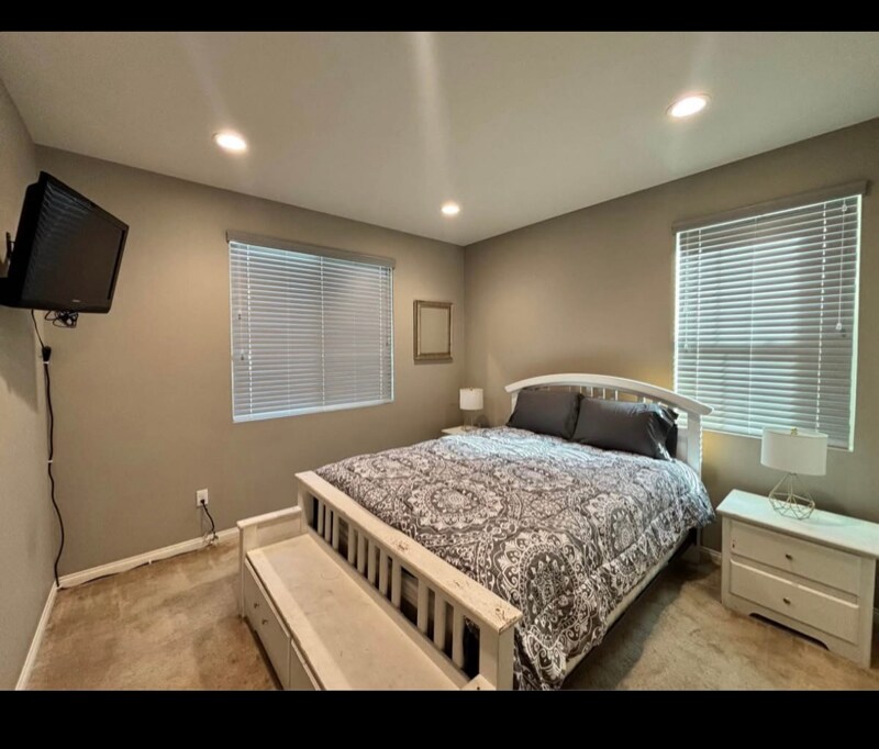 Photo - 4558 S Mendocino Ave