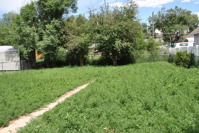 Photo - 1421 McArthur Ave