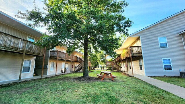 Willow Park Apartments