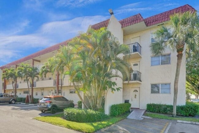 Photo - 8901 S Hollybrook Blvd Unidad 206