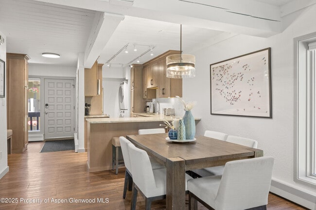 Photo - 70 Gallun Ln Unit 206B