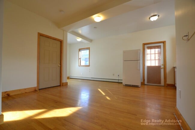 Photo - 46 Gardner St