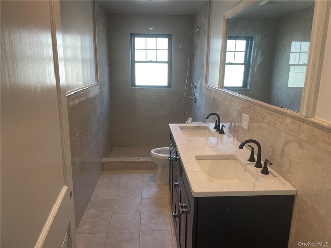 Photo - 59 Clinton Ave Unit 1st Floor