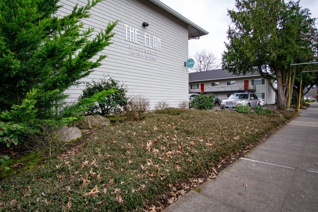 Building Photo - 2nd-Floor Corner 2-Bdr in St. Johns Ready Soon Unit 7528