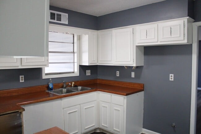 Photo - 3374 Brownbark Dr