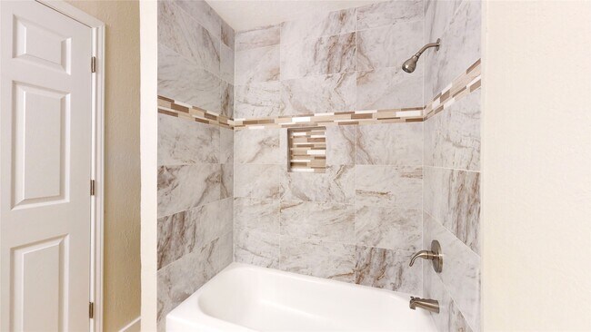 Photo - 2105 N Red Cedar Cir