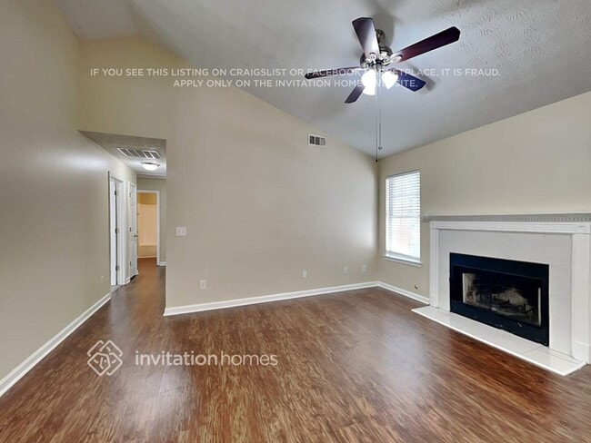 306 Brookside Dr