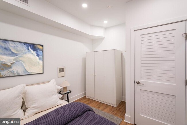 Photo - 2101 Washington Ave Unit ONE BEDROOM