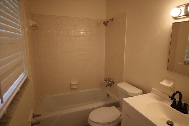 Photo - 920 Columbia Ave