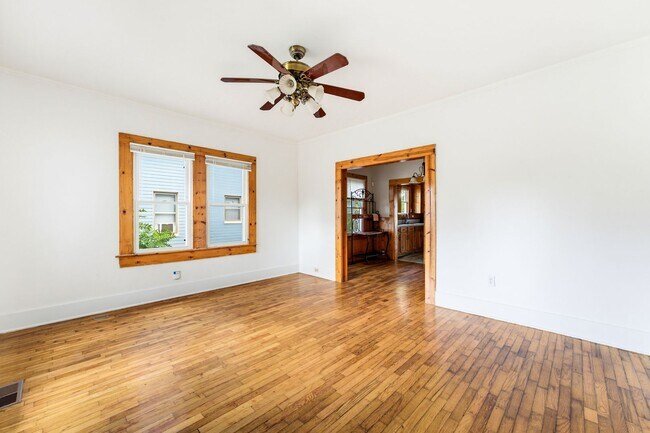 630 Clifton Ct