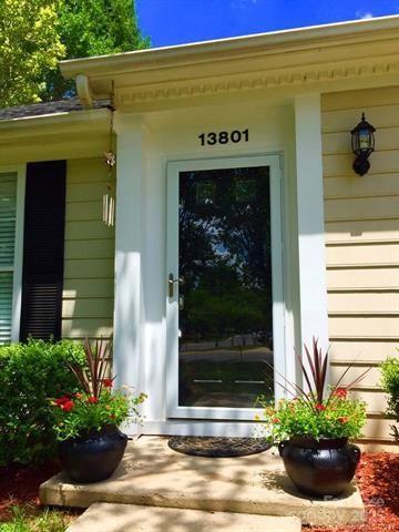 Photo - 13801 Dannemara Dr