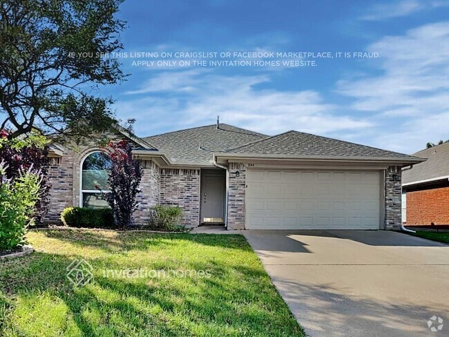 Building Photo - 1044 Springhill Dr Rental