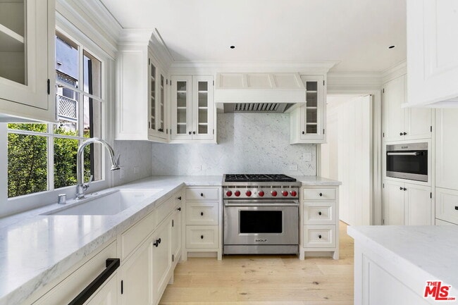 Photo - 152 S Camden Dr