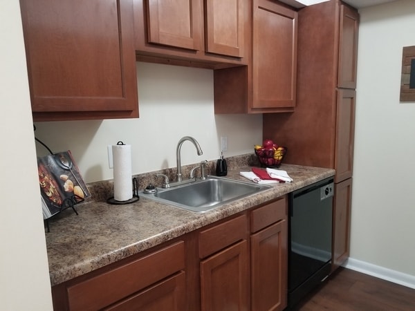 Oak Grove Place Apartments